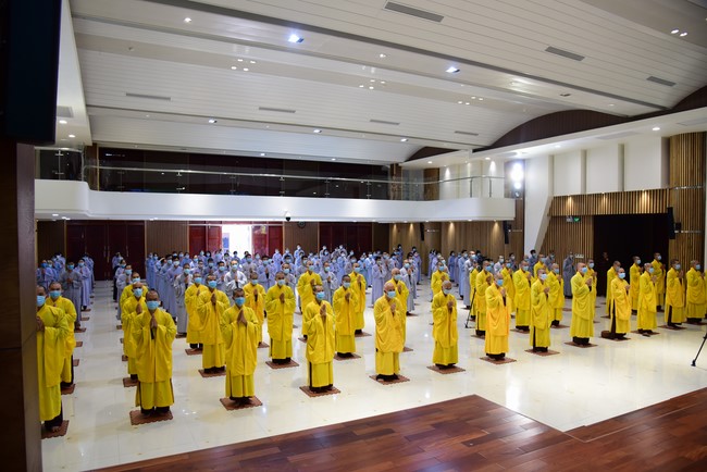 The 17th Dharma Talk Program: Confidences in the life of cultivation.